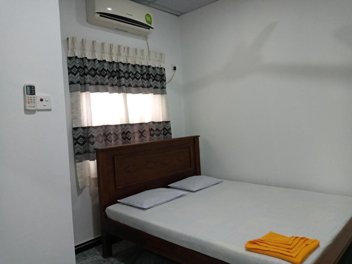 David Villa Anuradhapura Habitación foto